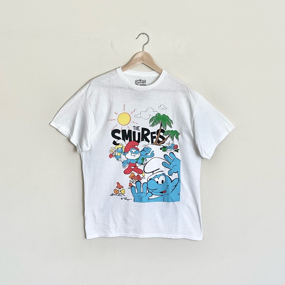 NEW The Smurfs Sunny Day Group Graphic White T Shirt Adult size Large